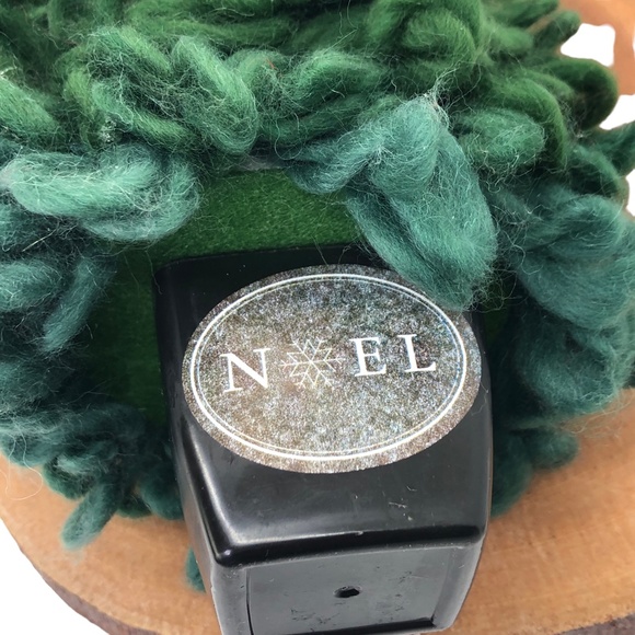 Whimsical Loop Yarn Forest Christmas Tree 10" - Picture 14 of 14